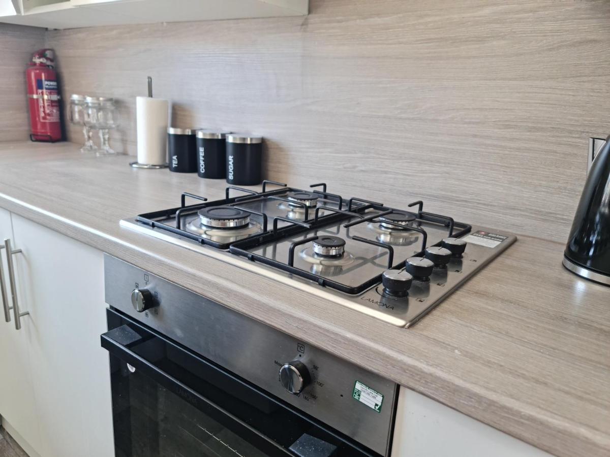Immaculate 3-Bedrooms Dundee Apartment エクステリア 写真